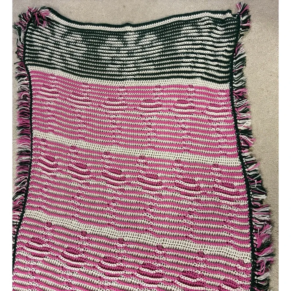 handmade crochet afghan blanket W/flamingo & monstera leaf border